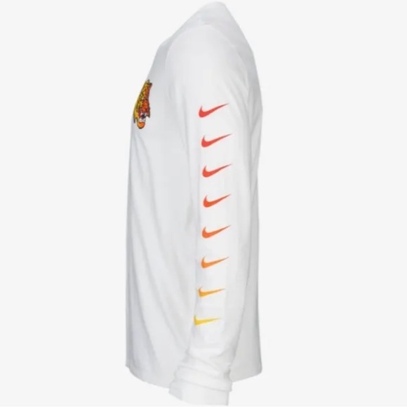 Air Max Plus T-SHIRT - Picture 4 of 11